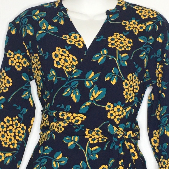 J.Crew Drapey Crepe Floral 3/4 Sleeves Wrap Top - Picture 4 of 13